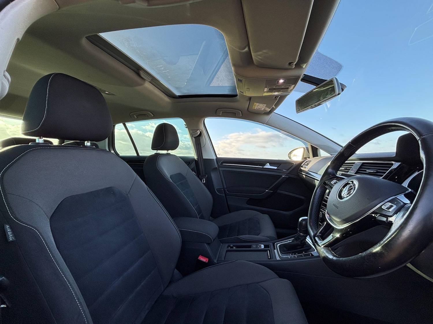 Used Volkswagen Golf 2016 for sale - 76898545: Photo 7