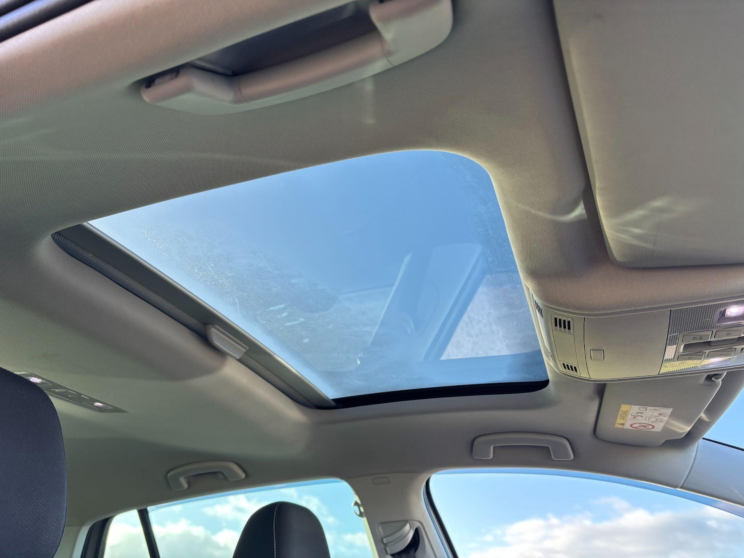 Used Volkswagen Golf 2016 for sale - 76898545: Photo 9