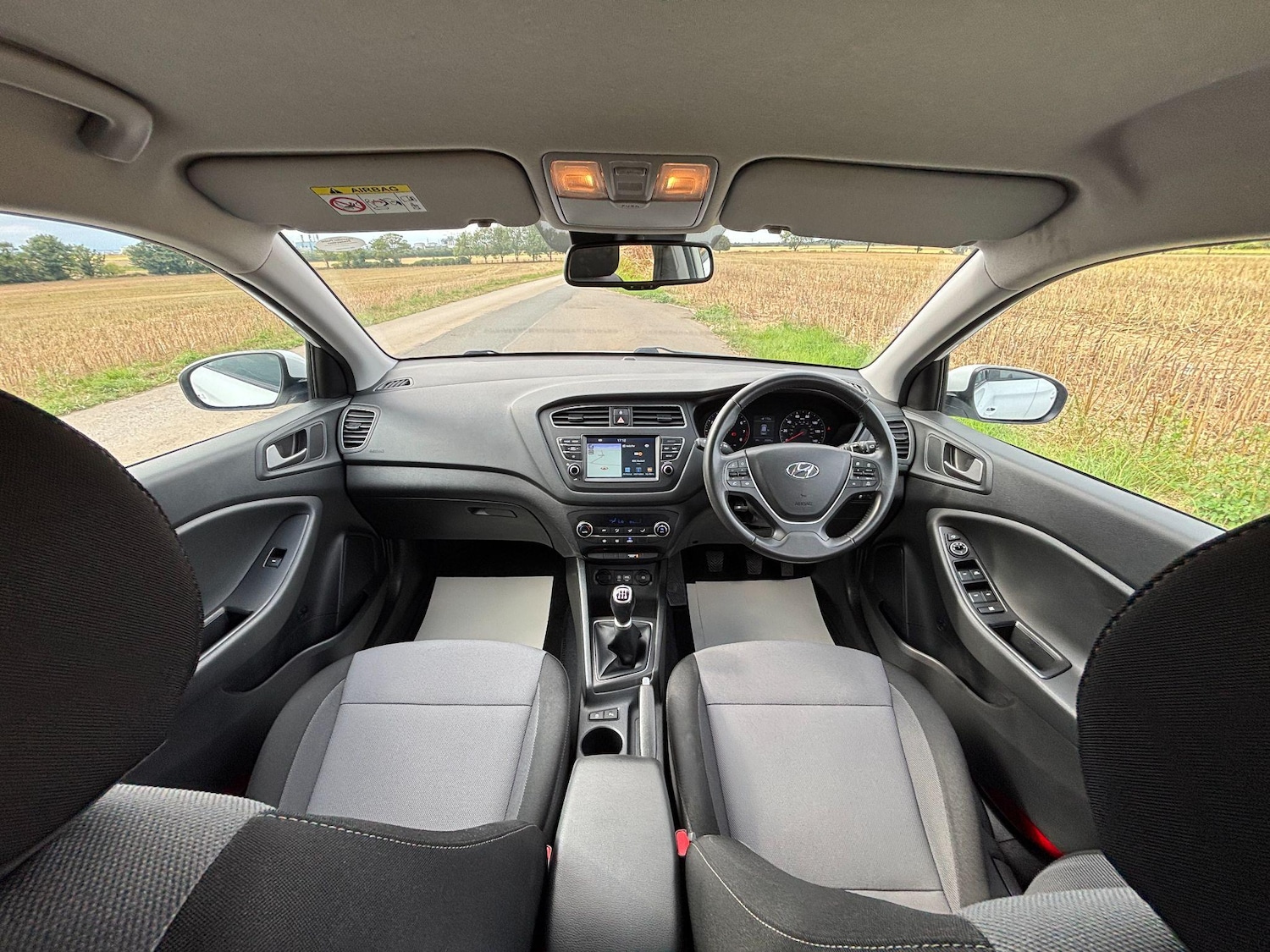 Used Hyundai i20 2018 for sale - 76988845: Photo 10