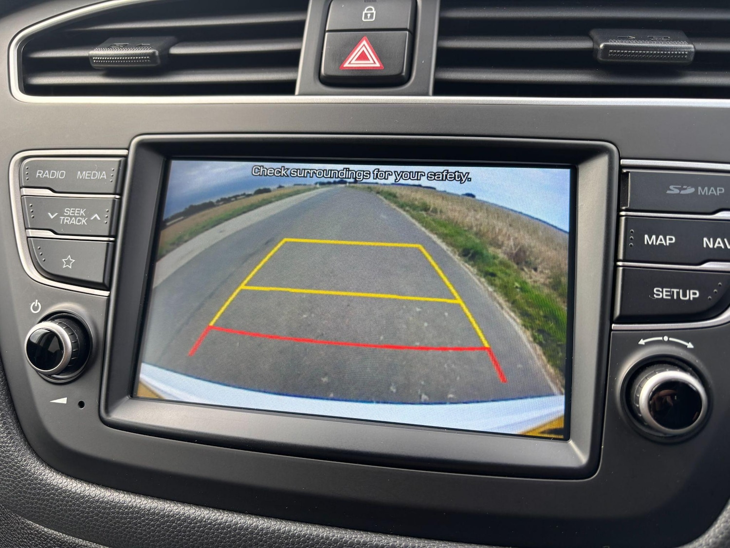 Used Hyundai i20 2018 for sale - 76988845: Photo 25