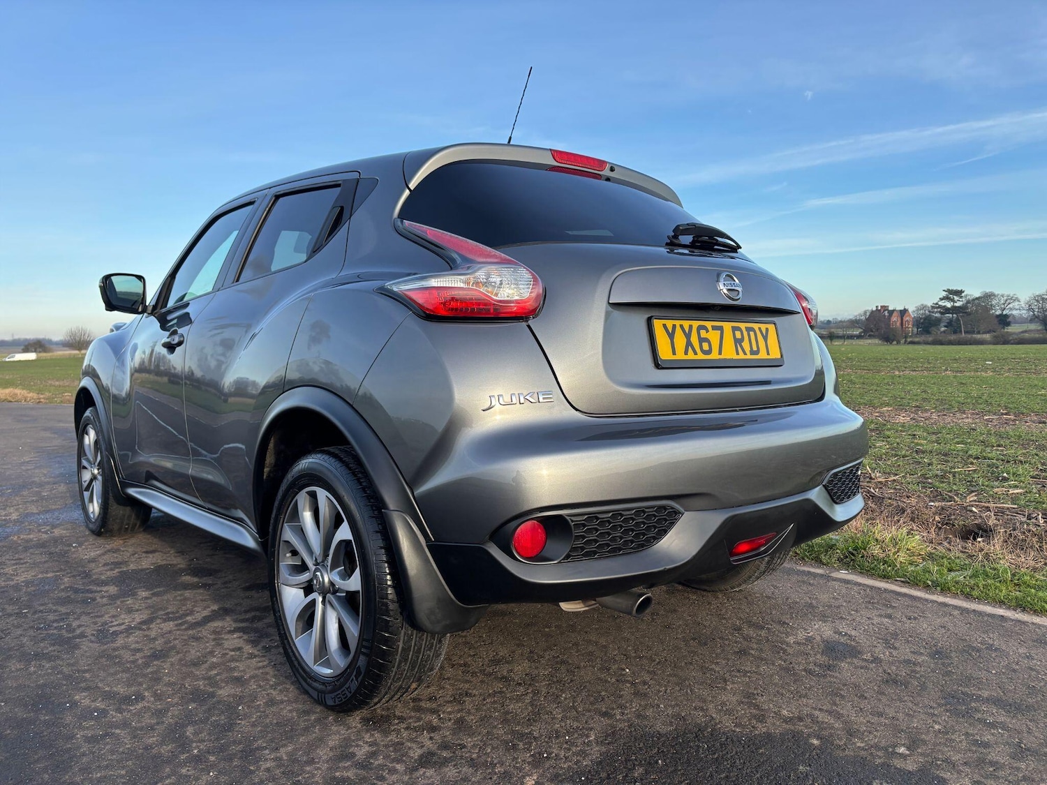 Used Nissan Juke 2017 for sale - 77144431: Photo 4