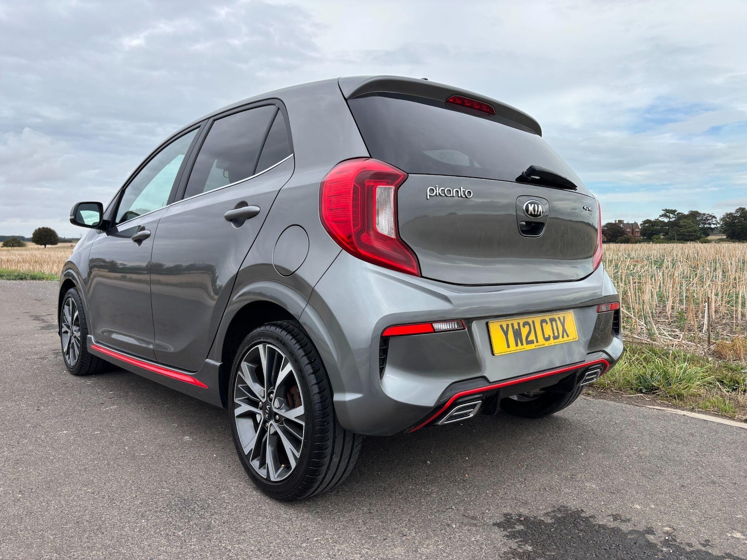Used Kia Picanto 2021 for sale - 76084930: Photo 4