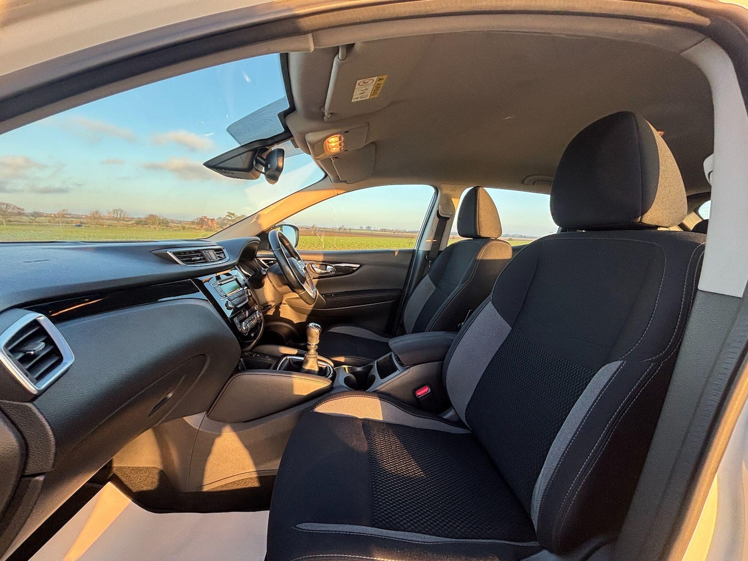 Used Nissan Qashqai 2017 for sale - 76865926: Photo 14