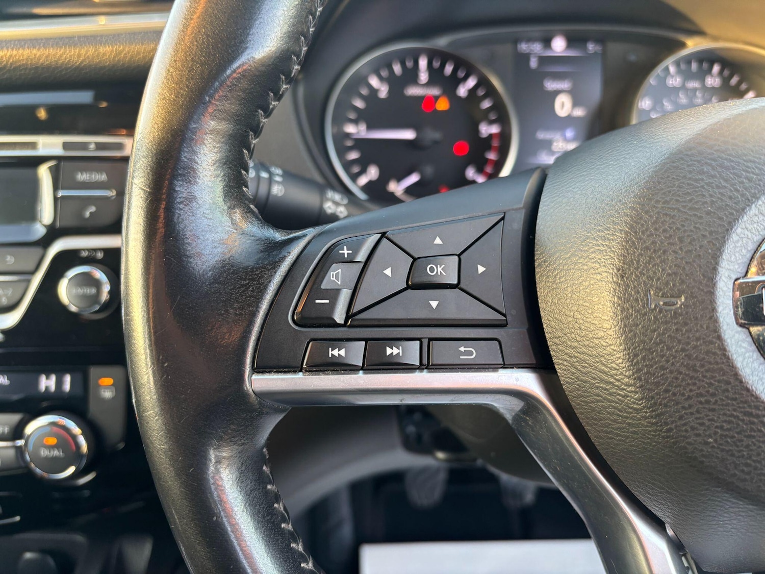 Used Nissan Qashqai 2017 for sale - 76865926: Photo 17