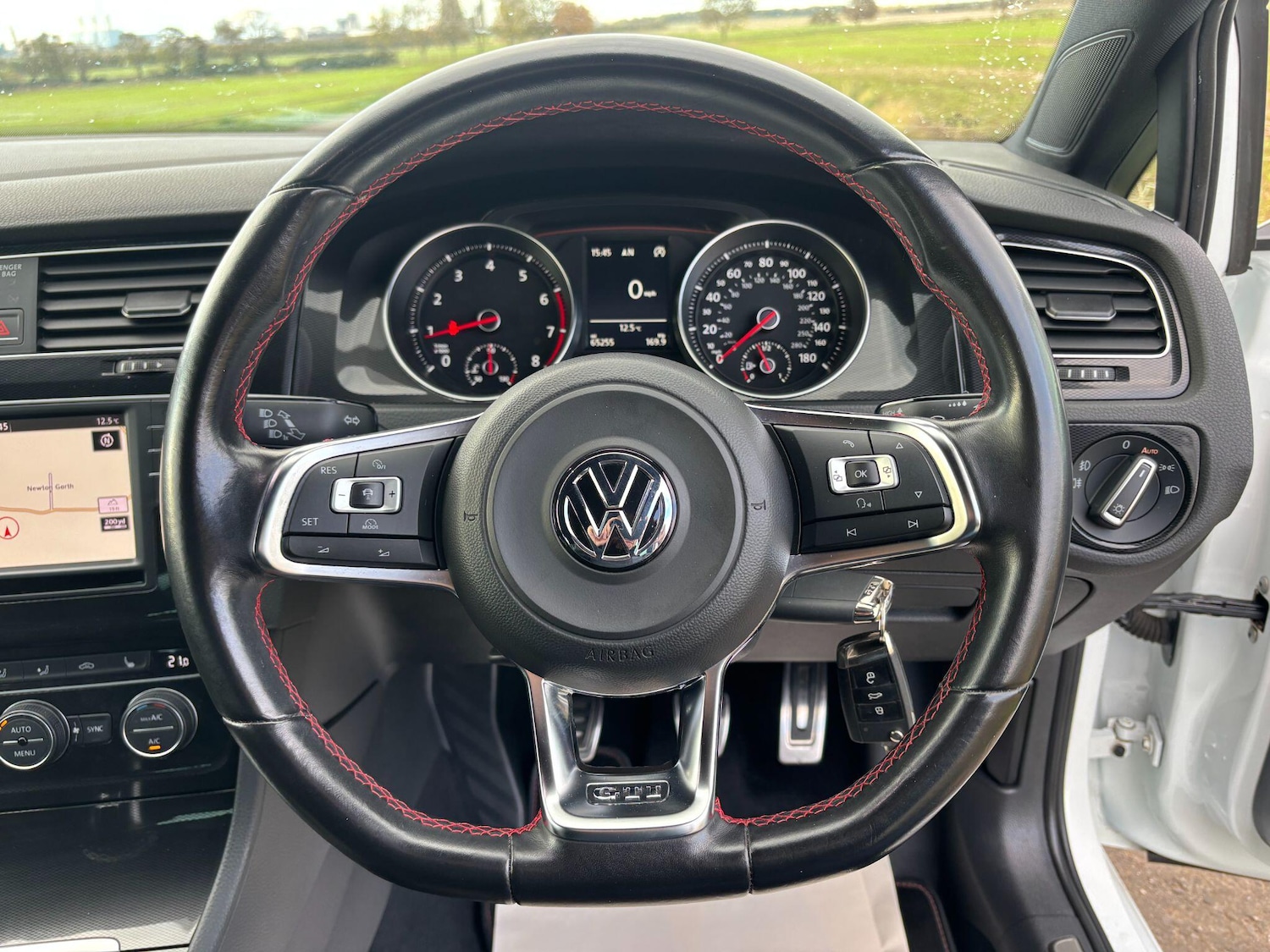 Used Volkswagen Golf 2016 for sale - 76398000: Photo 17
