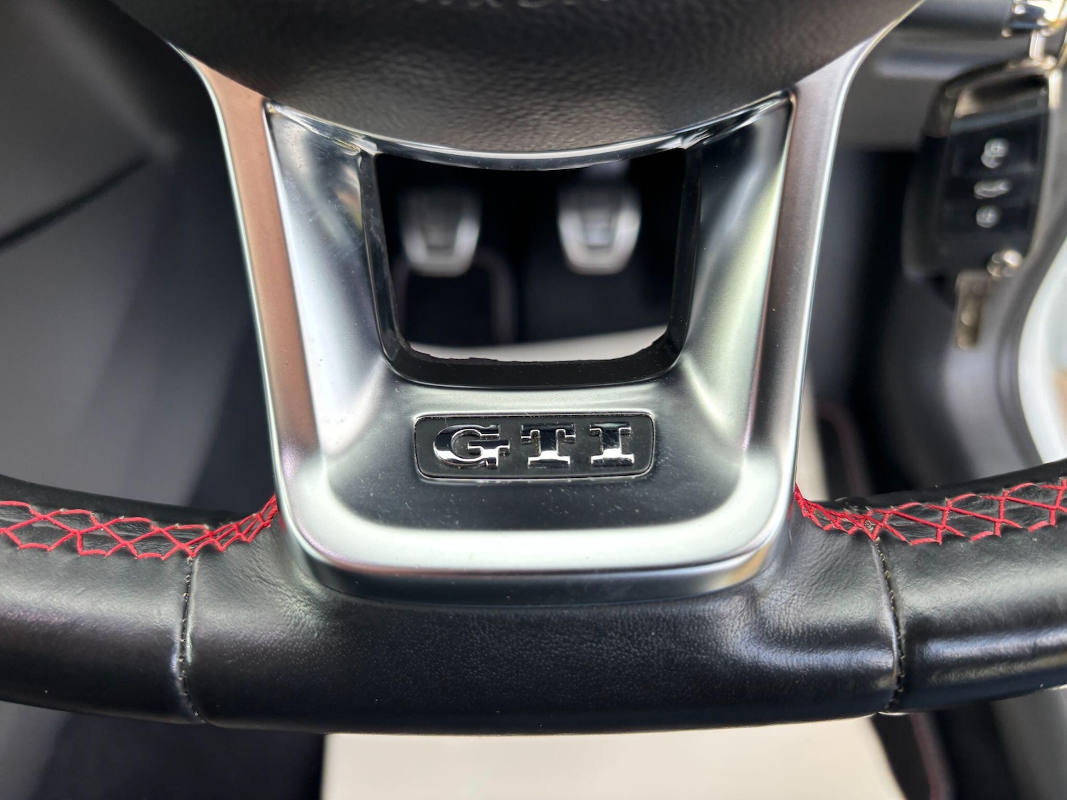 Used Volkswagen Golf 2016 for sale - 76398000: Photo 18