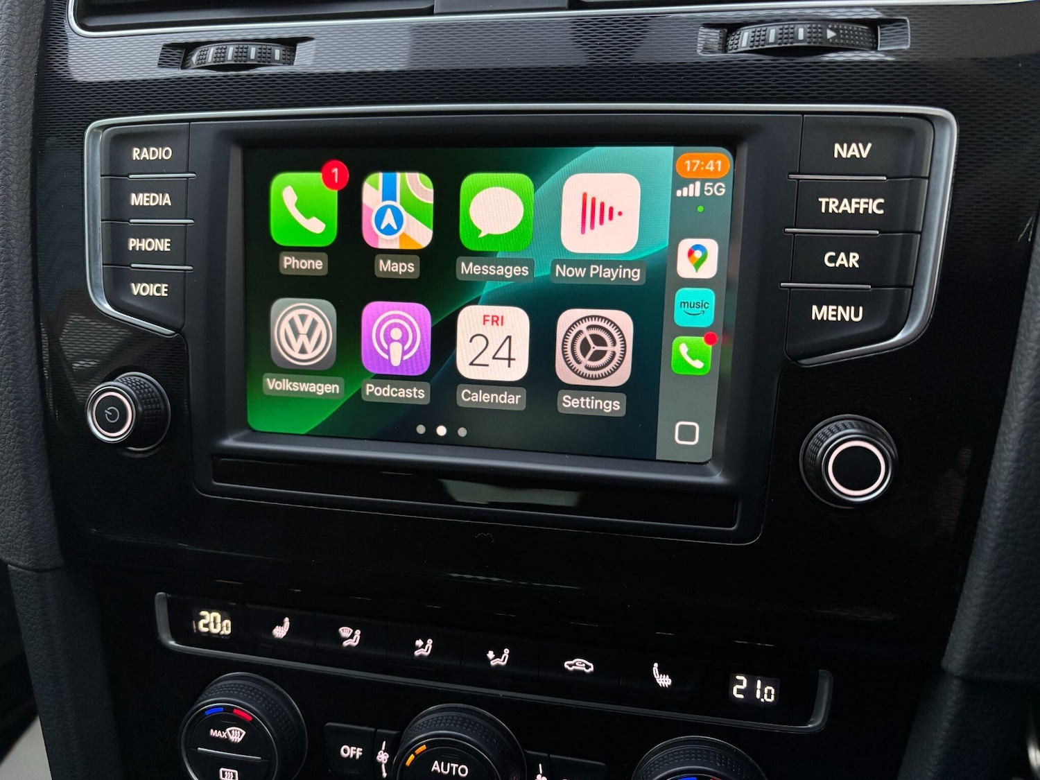 Used Volkswagen Golf 2016 for sale - 76398000: Photo 24