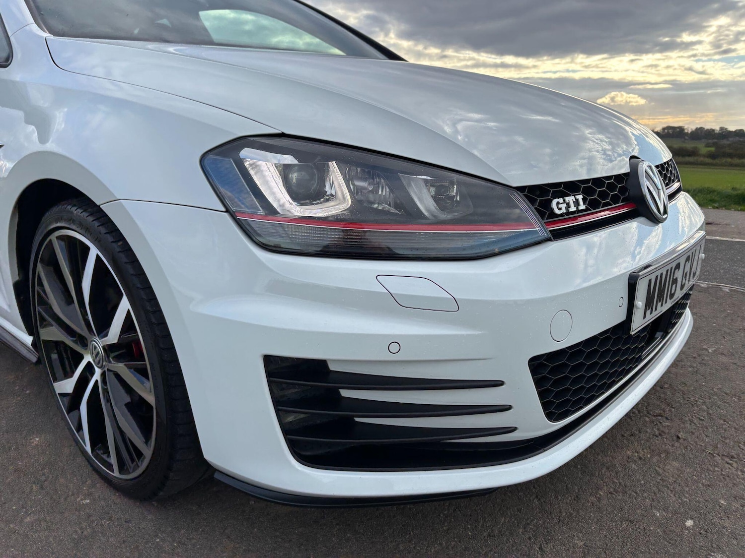 Used Volkswagen Golf 2016 for sale - 76398000: Photo 33