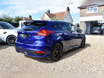 Used Ford Focus 2015 for sale - 76023444: Photo