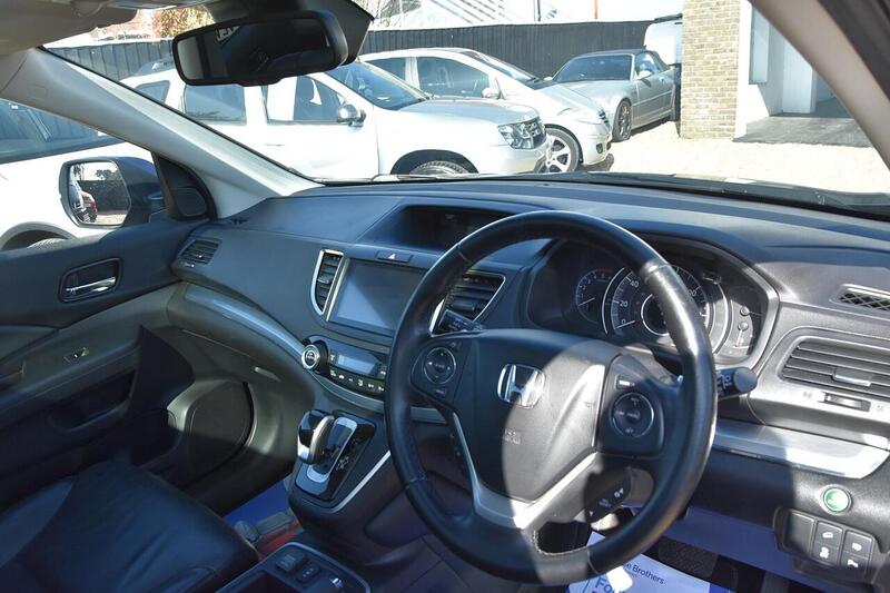 Used Honda CR-V 2016 for sale - 77100135: Photo 12