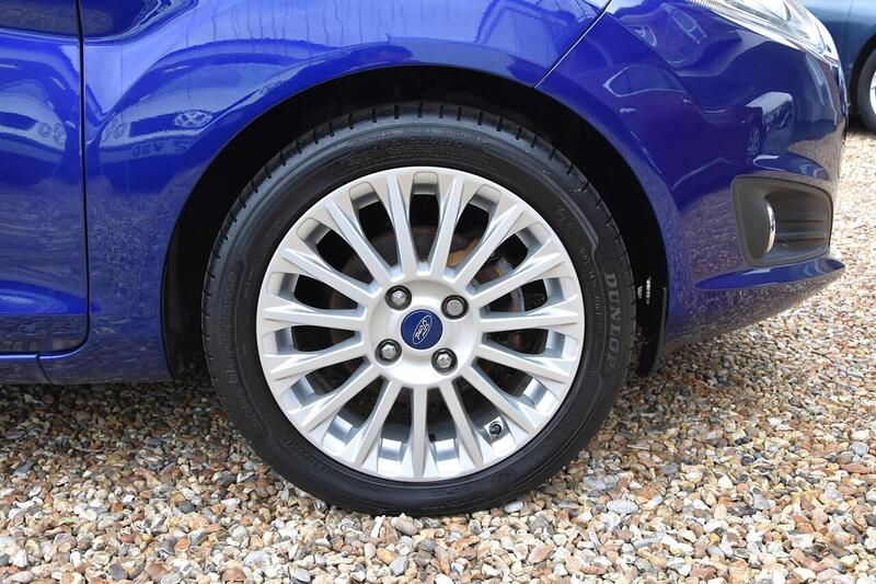 Used Ford Fiesta 2014 for sale - 76582974: Photo 11