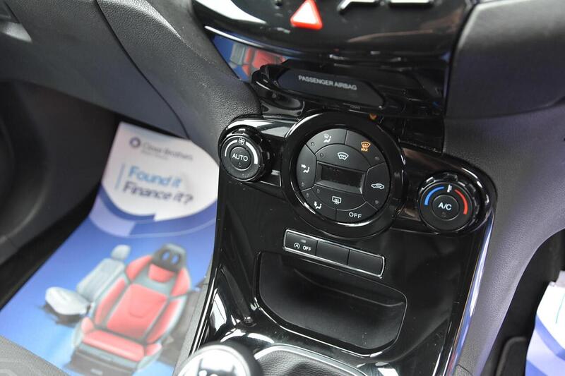 Used Ford Fiesta 2014 for sale - 76582974: Photo 24