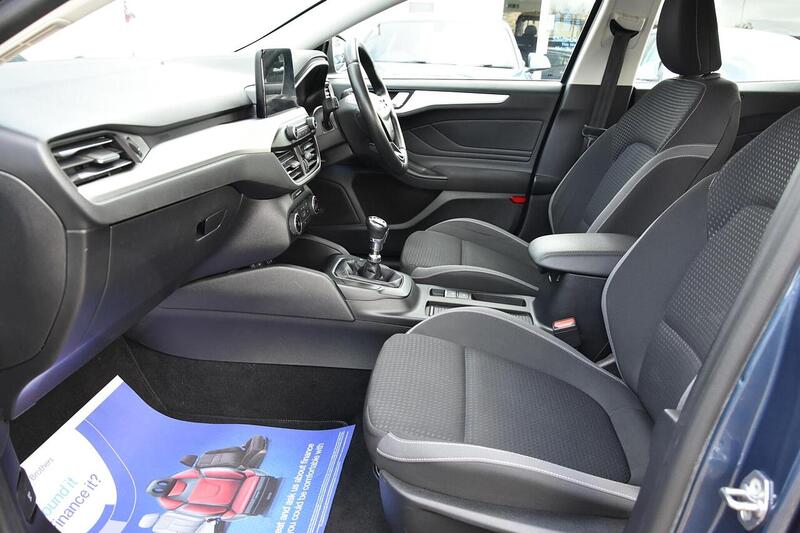 Used Ford Focus 2019 for sale - 76380180: Photo 18