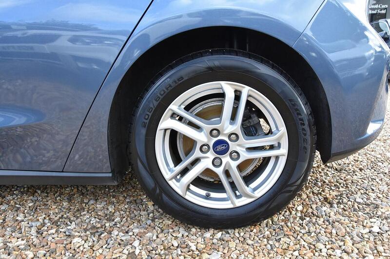 Used Ford Focus 2019 for sale - 76380180: Photo 9