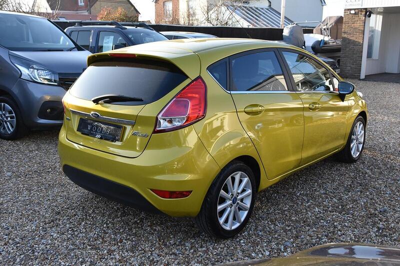 Used Ford Fiesta 2015 for sale - 77846486: Photo 4