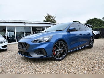 Used Ford Focus 2020 for sale - 79738816: Photo