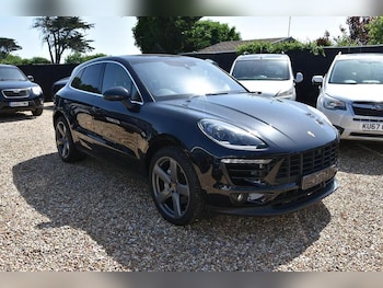 Used Porsche Macan 2017 for sale - 79434341: Photo