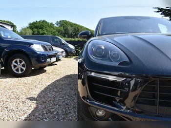 Used Porsche Macan 2017 for sale - 79434341: Photo
