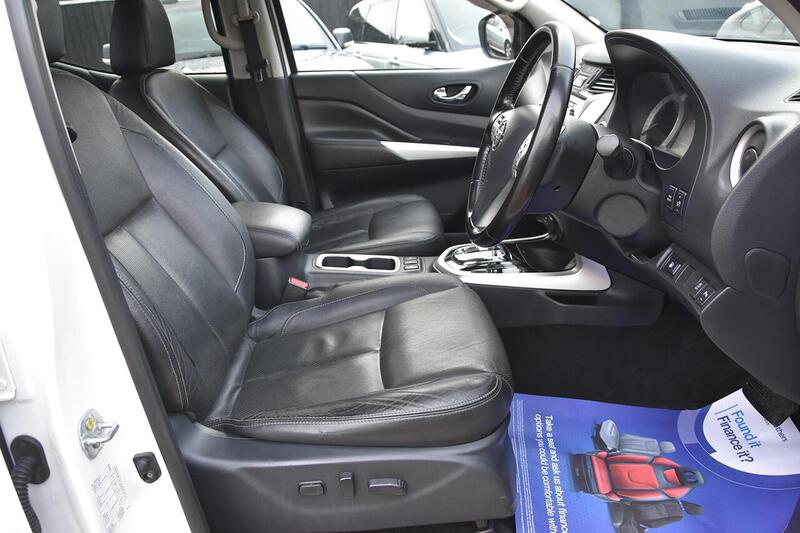 Used Nissan Navara 2018 for sale - 77452572: Photo 16