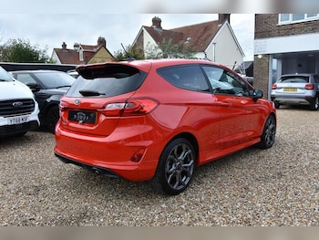 Used Ford Fiesta 2018 for sale - 76426345: Photo