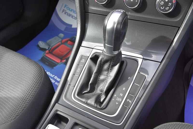 Used Volkswagen Golf 2019 for sale - 78031147: Photo 23