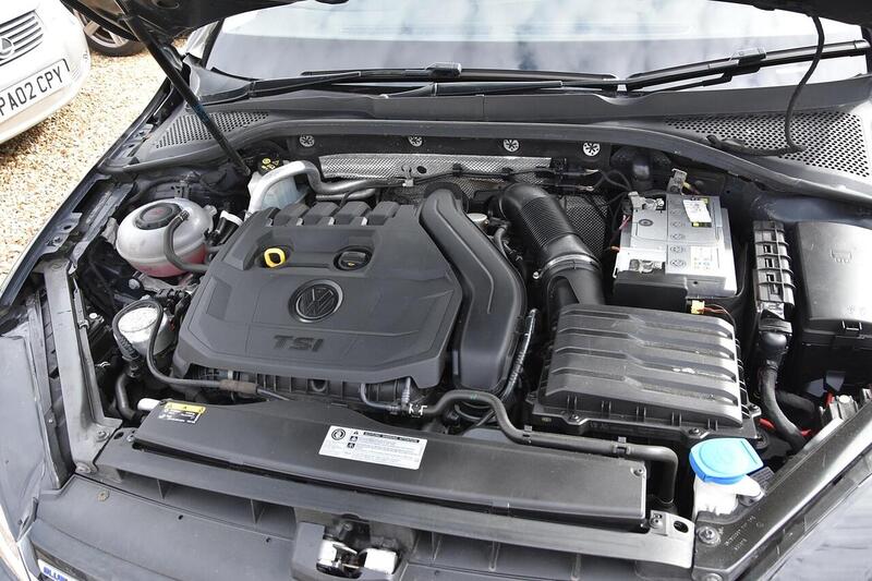 Used Volkswagen Golf 2019 for sale - 78031147: Photo 25