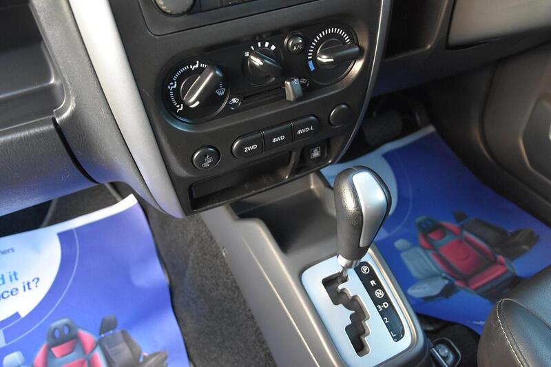 Used Suzuki Jimny 2014 for sale - 76380181: Photo 18