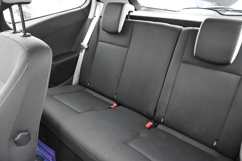 Used Renault Clio 2012 for sale - 76720009: Photo 21