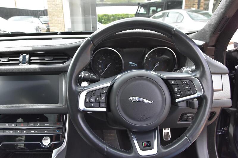 Used Jaguar XF 2019 for sale - 76171071: Photo 11