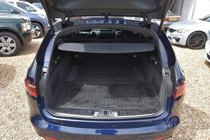 Used Jaguar XF 2019 for sale - 76171071: Photo 18