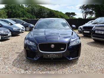 Used Jaguar XF 2019 for sale - 76171071: Photo 2