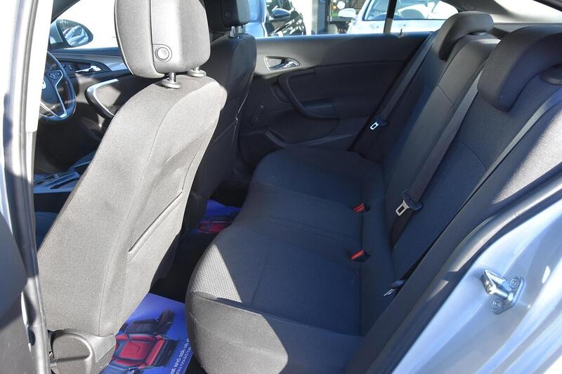 Used Vauxhall Insignia 2015 for sale - 76845882: Photo 16