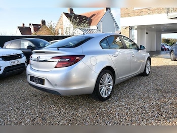 Used Vauxhall Insignia 2015 for sale - 76845882: Photo