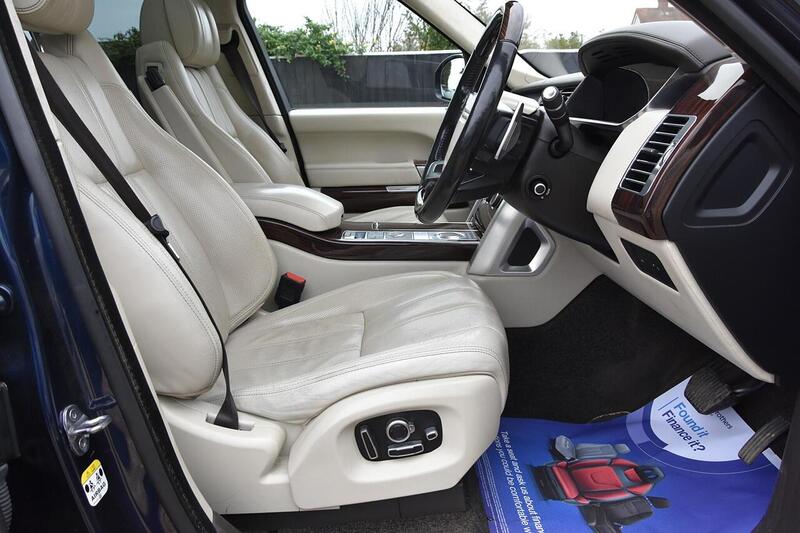 Used Land Rover Range Rover 2015 for sale - 76245555: Photo 12