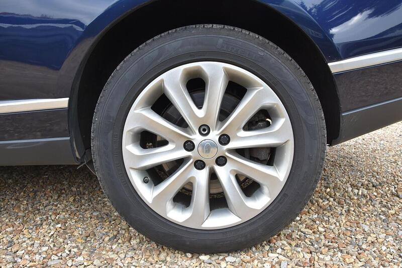 Used Land Rover Range Rover 2015 for sale - 76245555: Photo 9