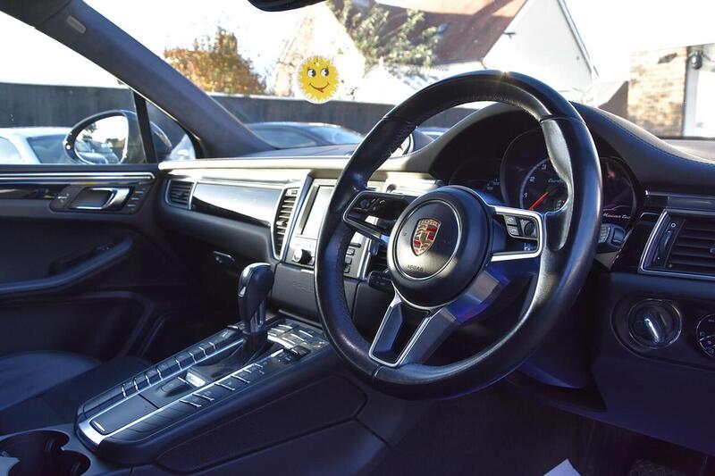 Used Porsche Macan 2014 for sale - 76821234: Photo 16