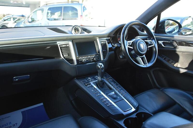 Used Porsche Macan 2014 for sale - 76821234: Photo 26