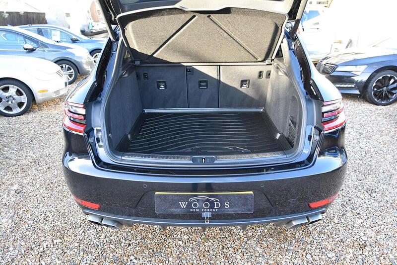 Used Porsche Macan 2014 for sale - 76821234: Photo 28