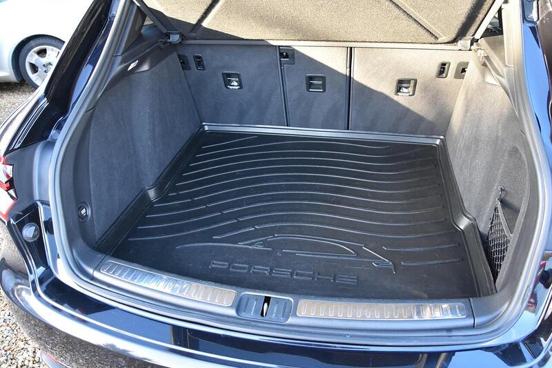 Used Porsche Macan 2014 for sale - 76821234: Photo 30