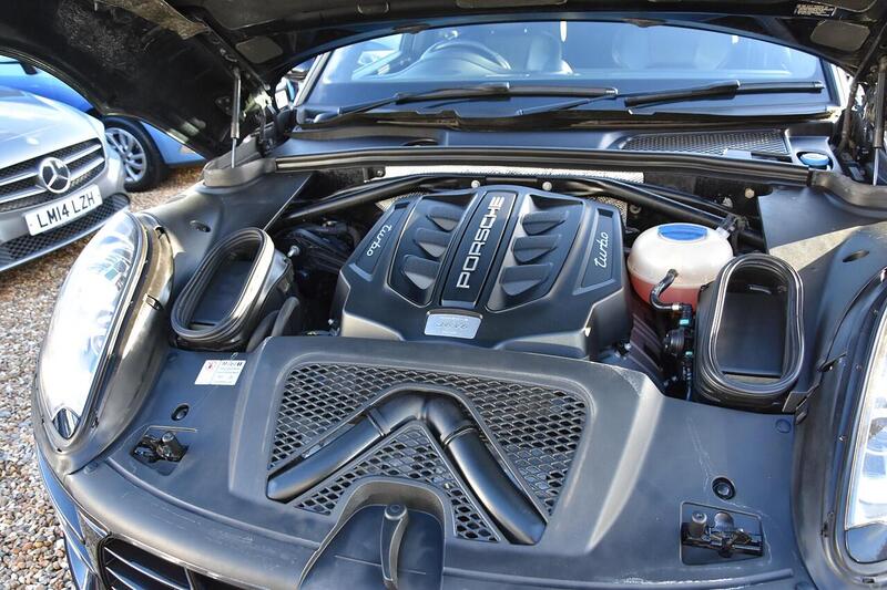 Used Porsche Macan 2014 for sale - 76821234: Photo 38