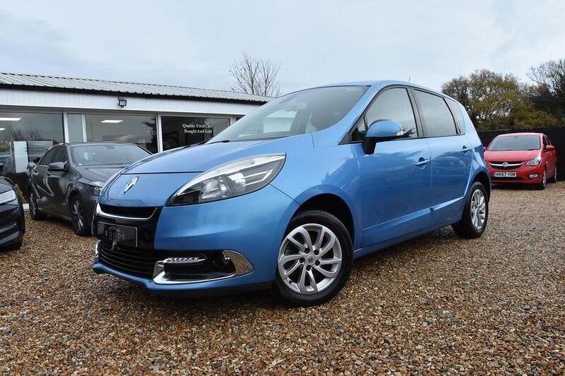 Used Renault Scenic 2012 for sale - 76808342: Photo 1