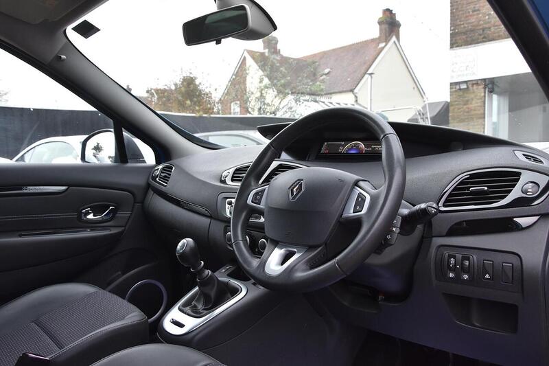 Used Renault Scenic 2012 for sale - 76808342: Photo 14