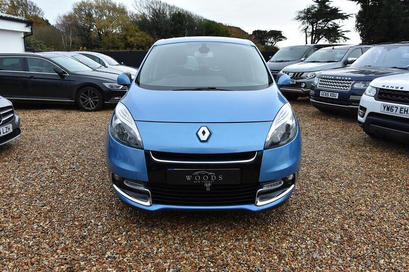 Used Renault Scenic 2012 for sale - 76808342: Photo 2