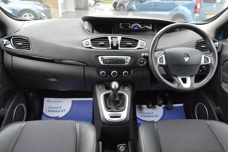 Used Renault Scenic 2012 for sale - 76808342: Photo 25