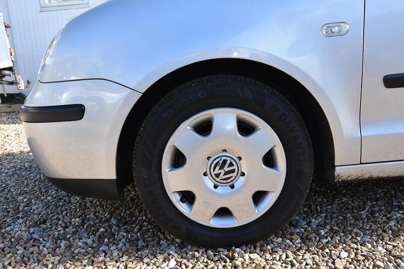 Used Volkswagen Polo 2002 for sale - 76364438: Photo 8