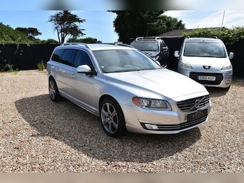 Used Volvo V70 2014 for sale - 79037493: Photo