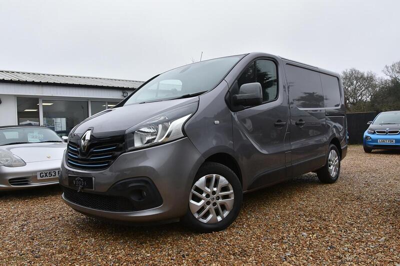 Used Renault Trafic 2018 for sale - 77792603: Photo 1