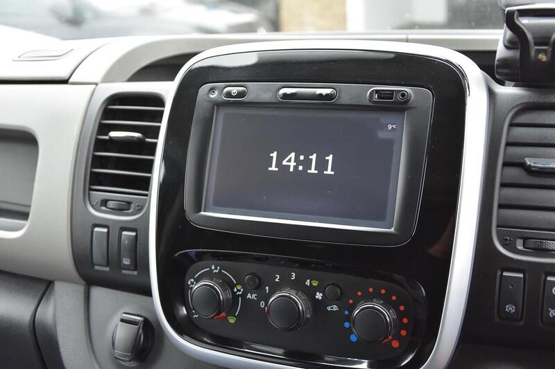 Used Renault Trafic 2018 for sale - 77792603: Photo 12