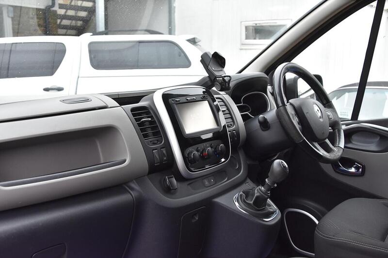 Used Renault Trafic 2018 for sale - 77792603: Photo 19