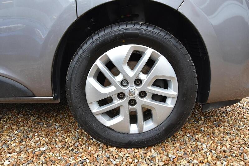 Used Renault Trafic 2018 for sale - 77792603: Photo 8